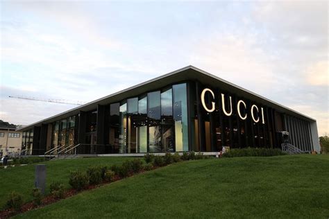 outlet gucci florence|the mall luxury outlet reggello.